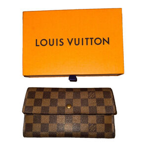 Authentic Louis Vuitton Damier Ebene Inetrnational Long Wallet W/ Box & Dustbag